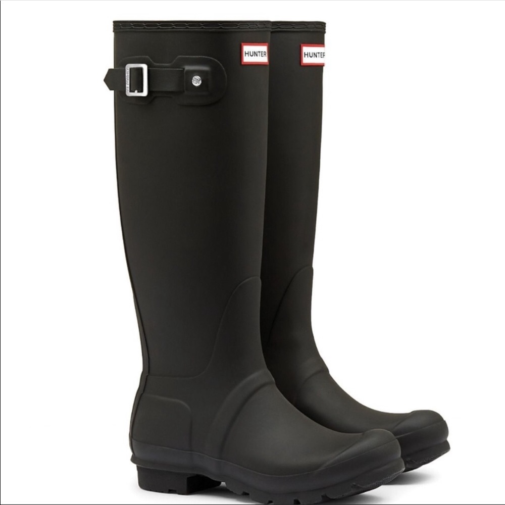 Hunter rain boots size 8 women USA sized